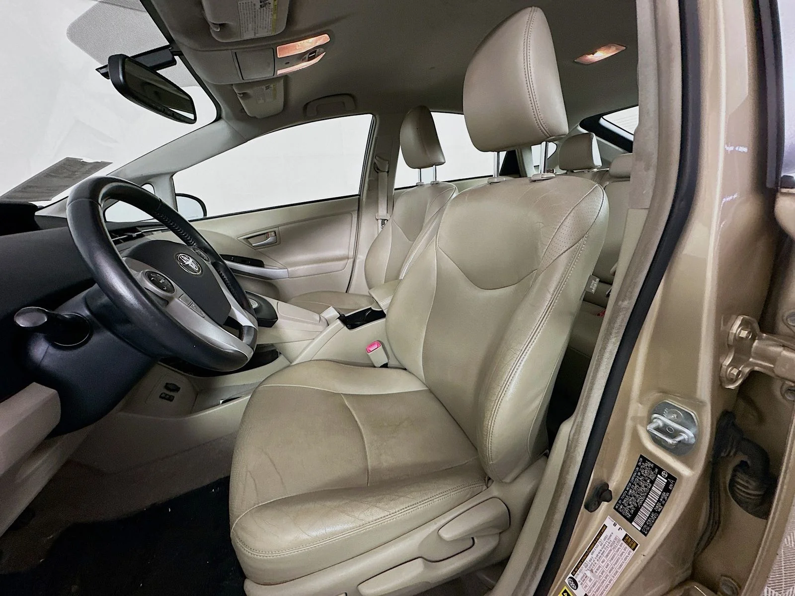 Used 2010 Sandy Beach Metallic Toyota IV image 21