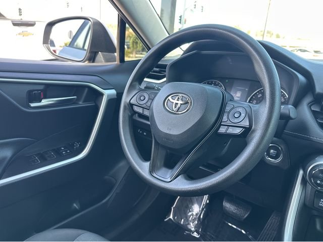 Used 2022 Silver Toyota XLE image 14