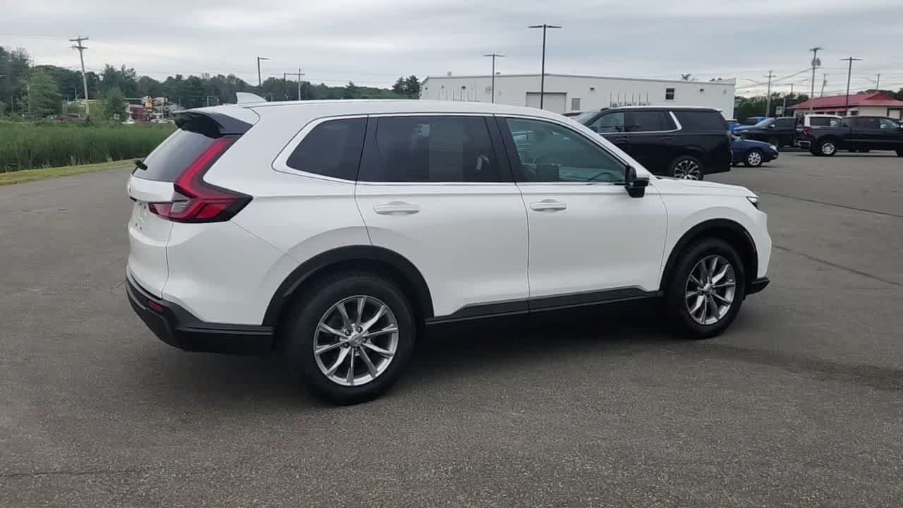 Used 2025 Platinum White Pearl Honda EX image 10