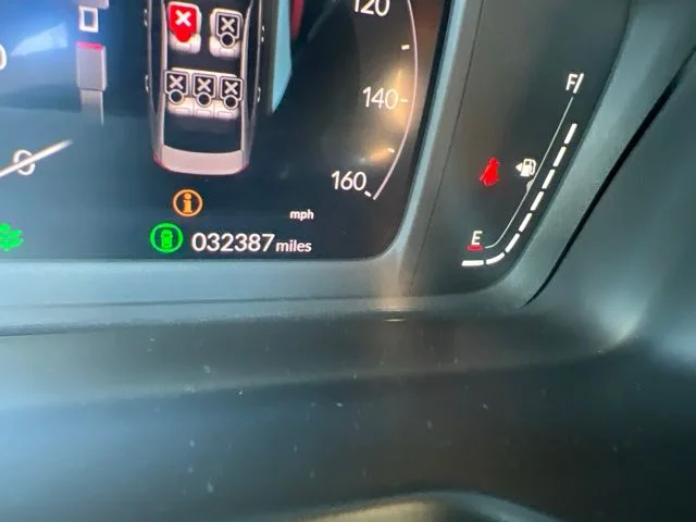 Used 2024 Gray Honda LX image 3