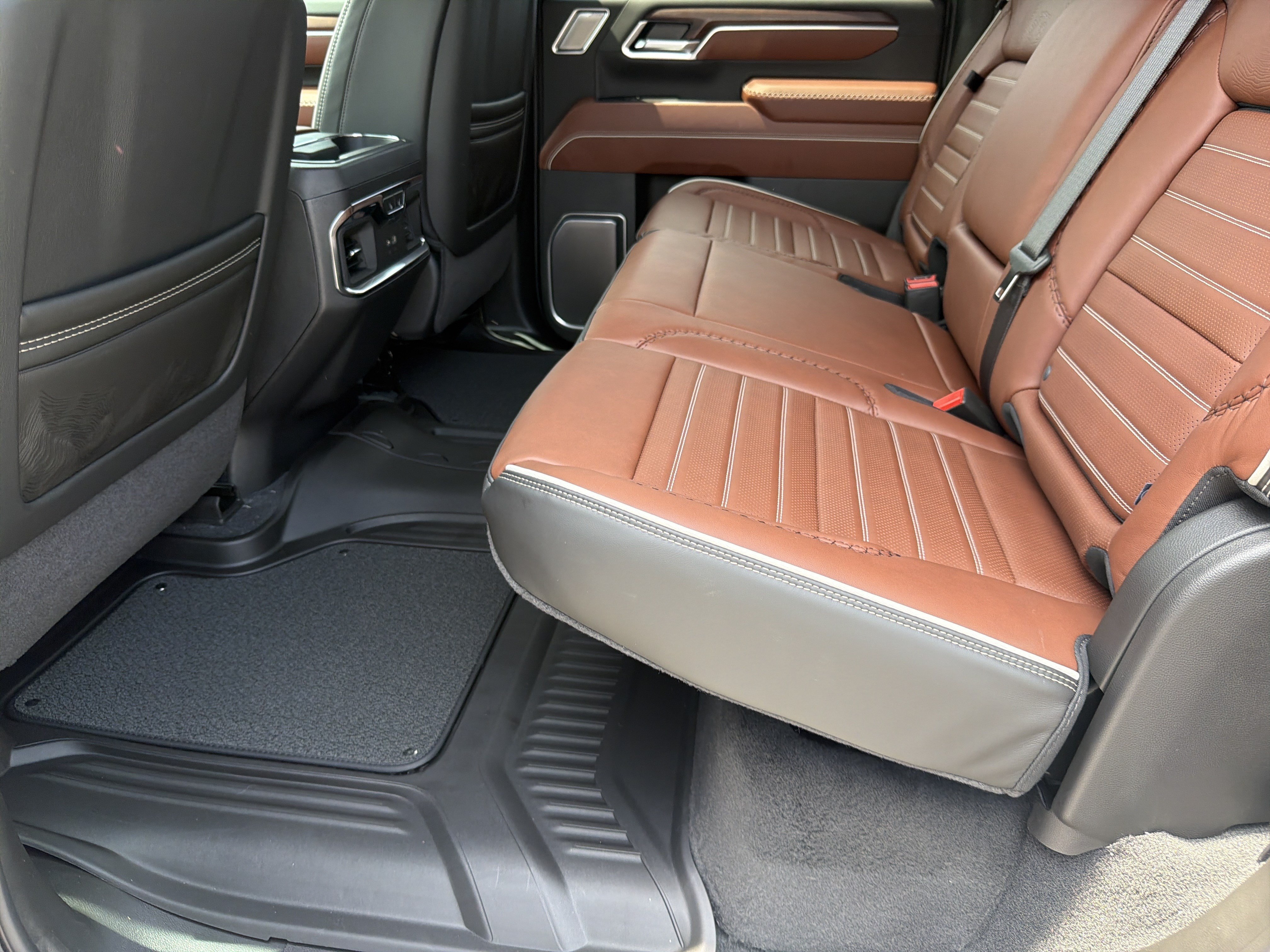 2026 GMC Sierra 2500HD Denali Ultimate - Photo 20