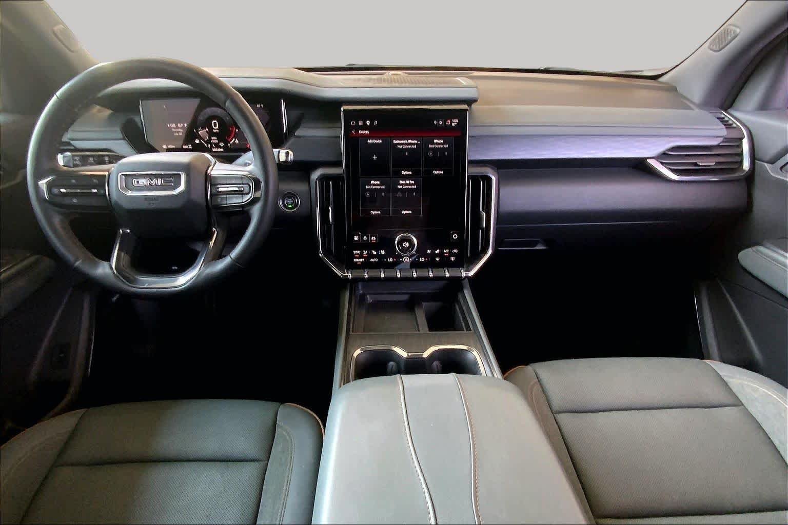 Used 2025 White Frost Tricoat GMC AWD AT4 image 15