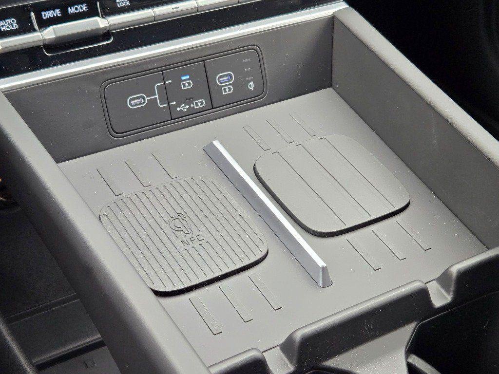 New 2026 Blue Hyundai SEL AWD image 31