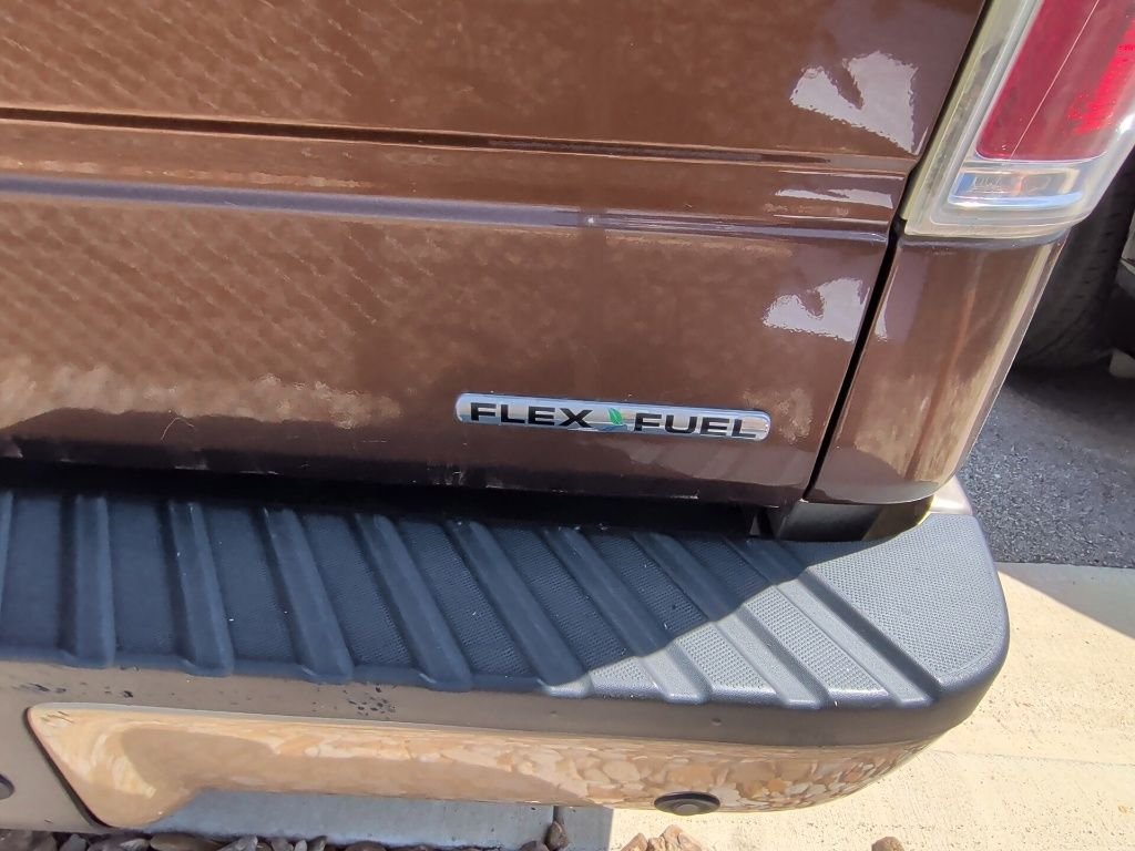 Used 2011 Golden Bronze Metallic Ford Lariat image 8
