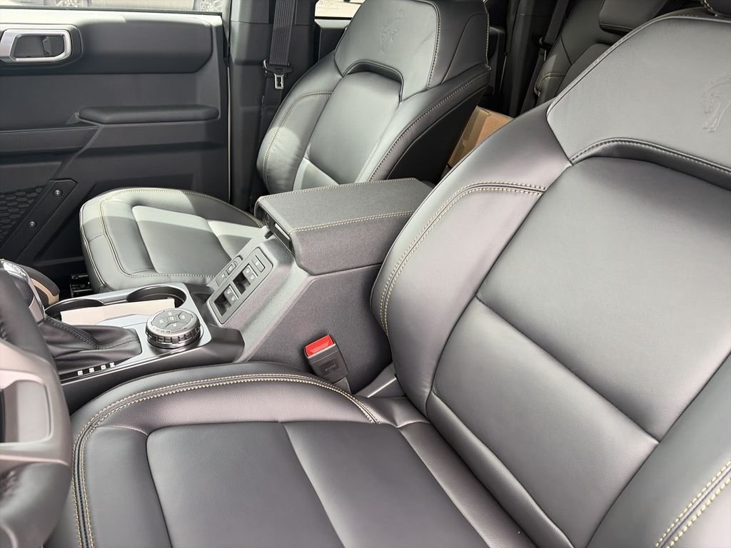 New 2026 Desert Sand Ford Badlands® image 12