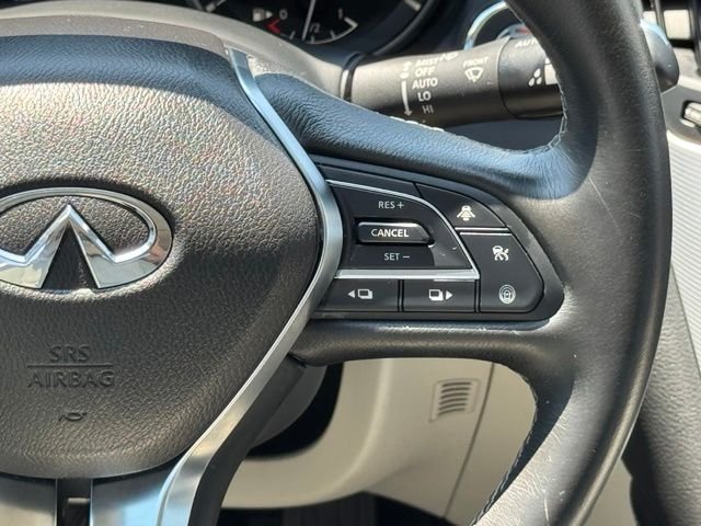 Used 2022 Grand Blue INFINITI LUXE image 30