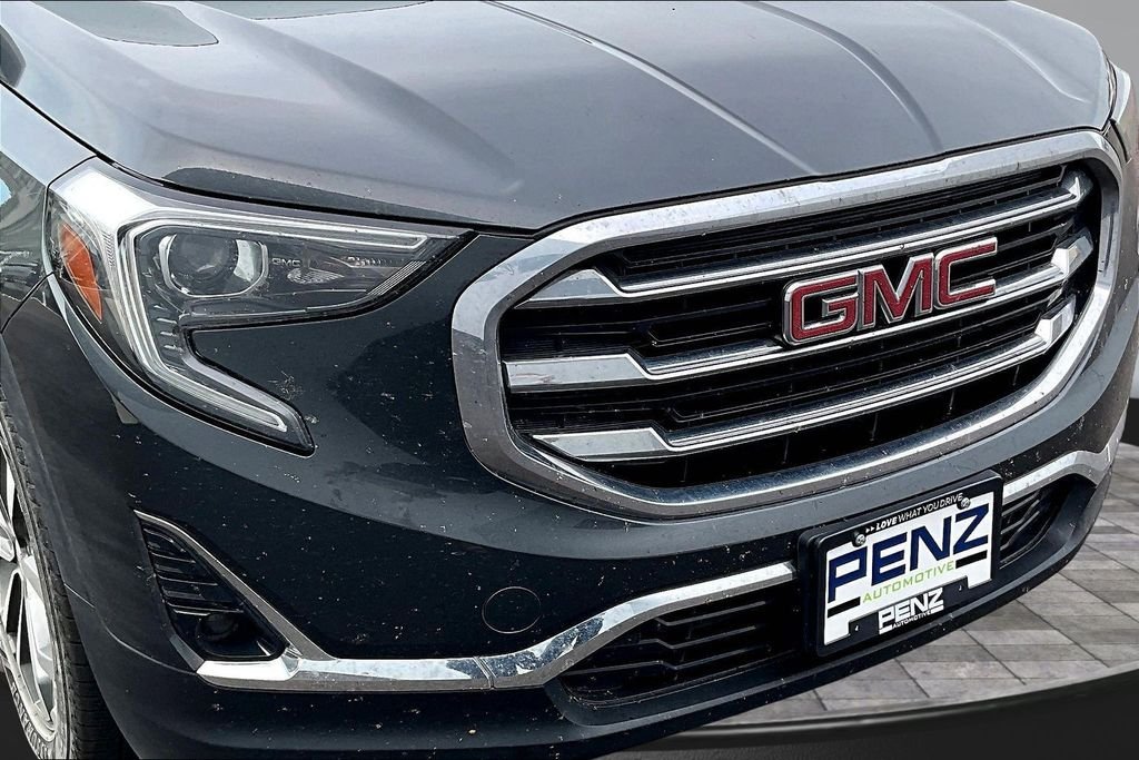 Used 2018 Gray GMC SLT image 28