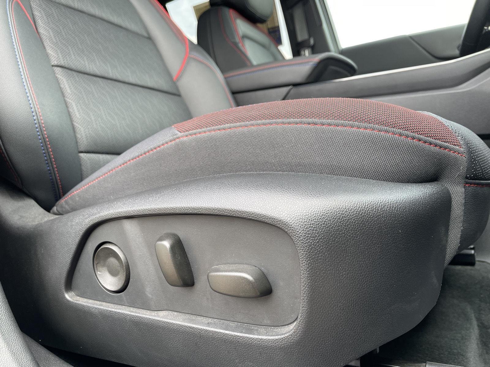 Used 2025 Sterling Gray Metallic Chevrolet AWD RS image 5