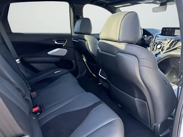 Used 2022 White Acura  image 23