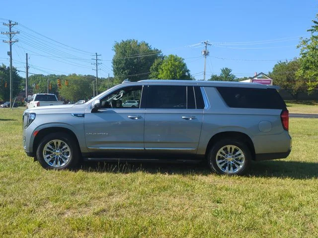 Used 2023 Silver GMC SLT image 10
