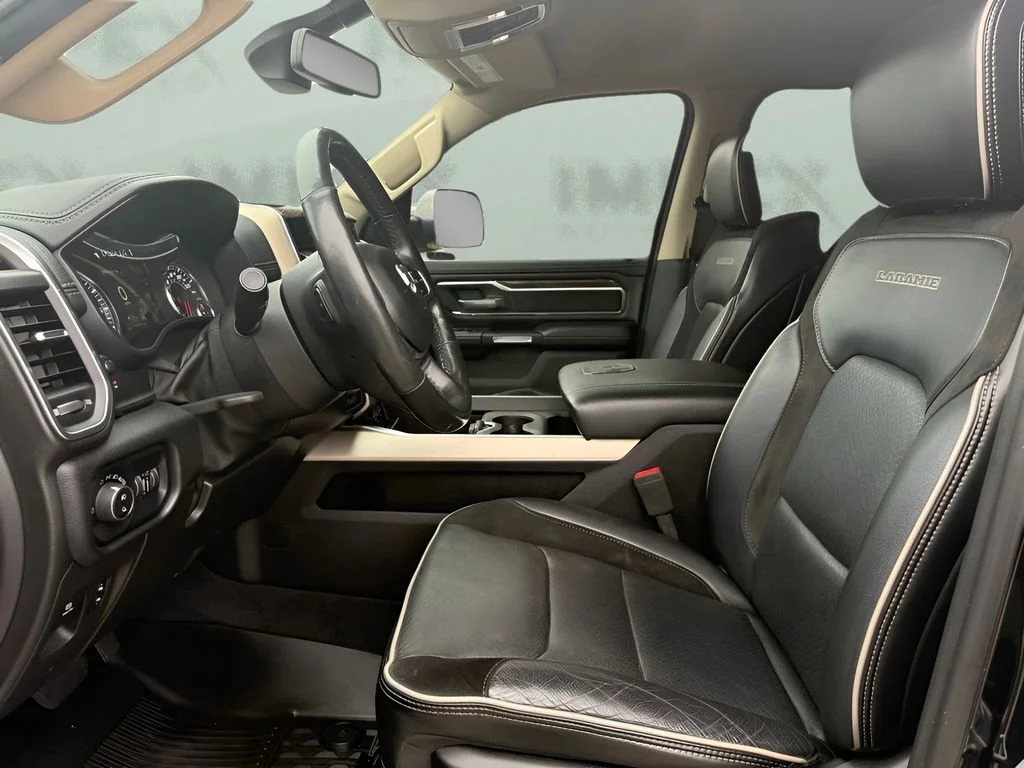Used 2019  Ram Laramie image 10