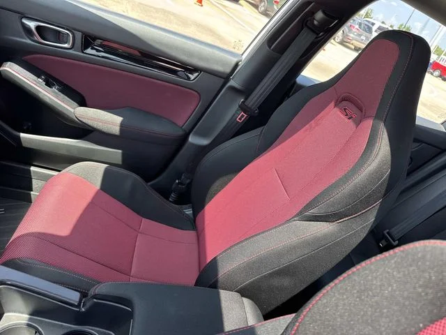 Certified Used 2024  Honda Base image 24