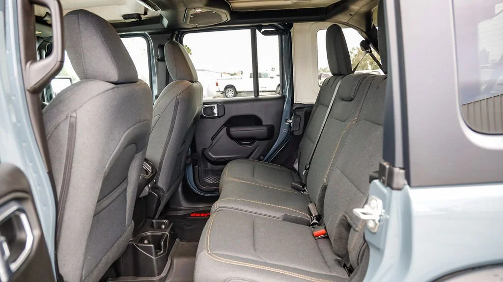2025 Jeep Wrangler 4-Door Sport S - Photo 20