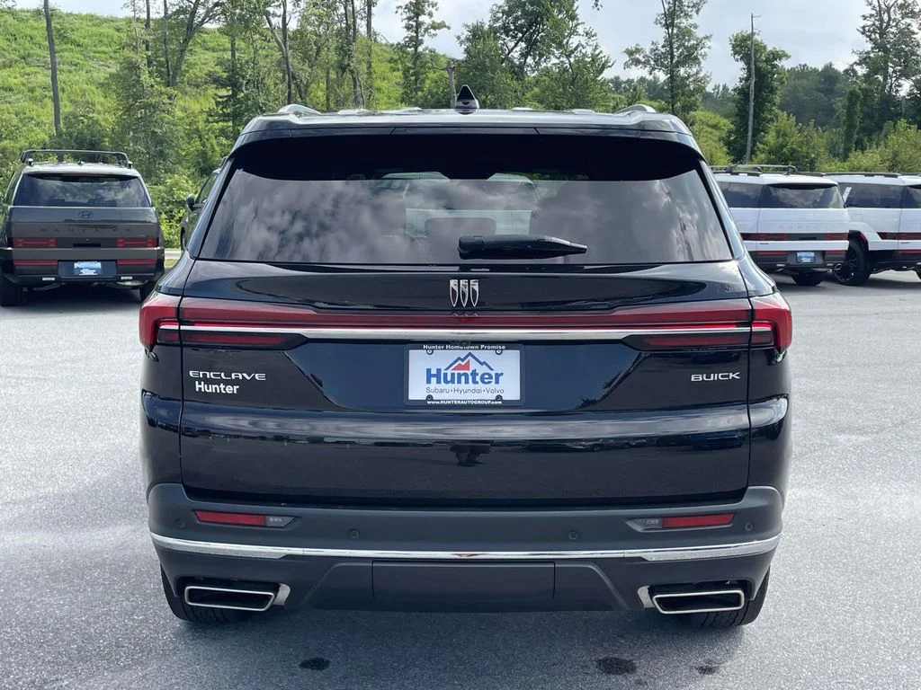 2025 Buick Enclave Preferred - Photo 27
