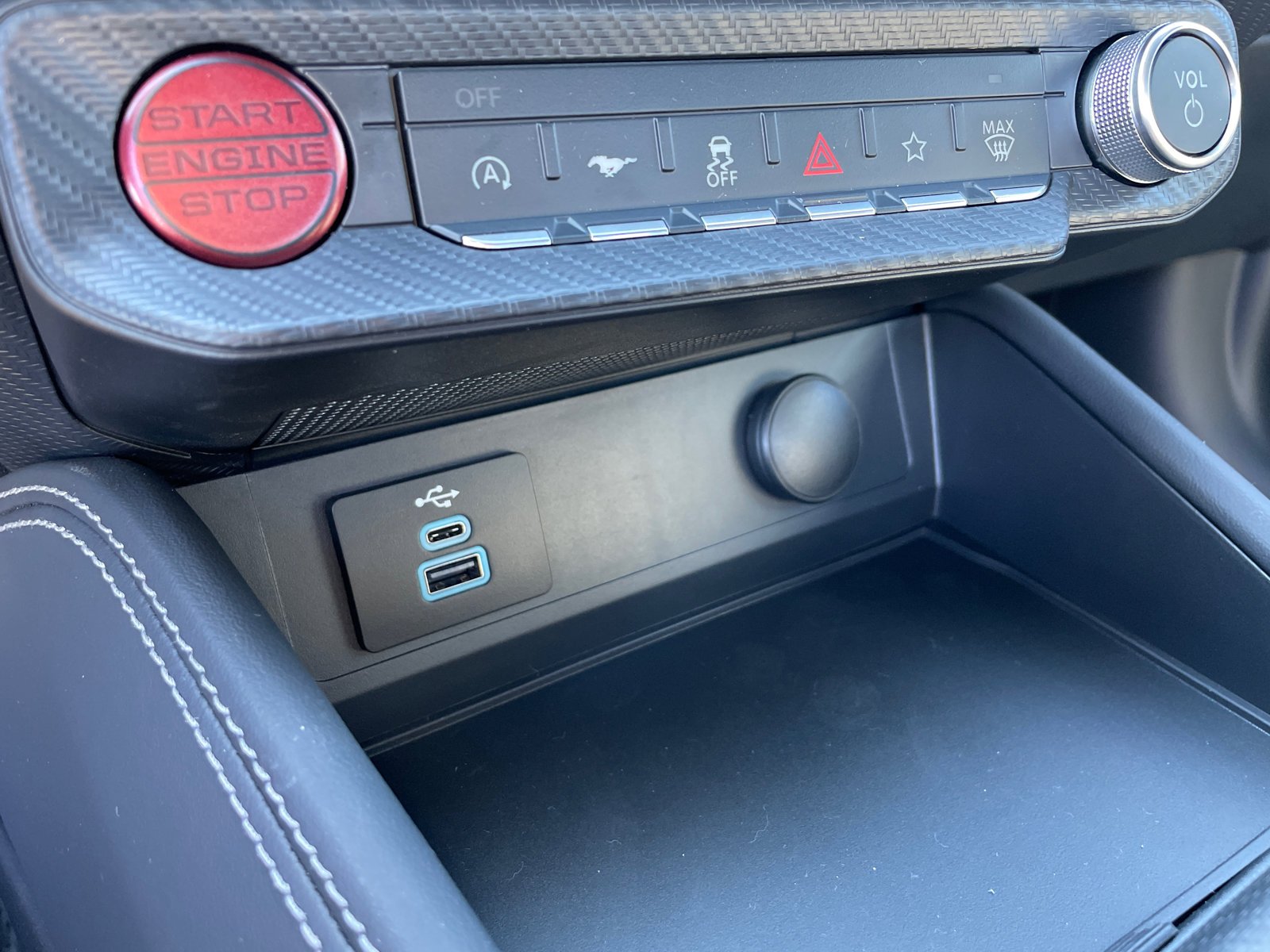 2026 Ford Mustang EcoBoost Premium Fastback - Photo 19