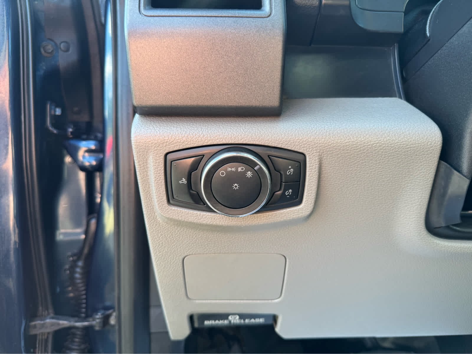 Used 2020 Blue Jeans Metallic Ford XL image 13