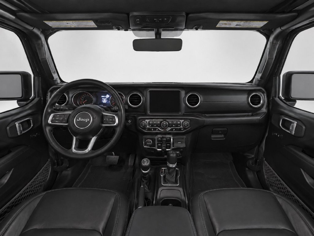 Used 2020 Black Jeep Unlimited Sahara Altitude image 21
