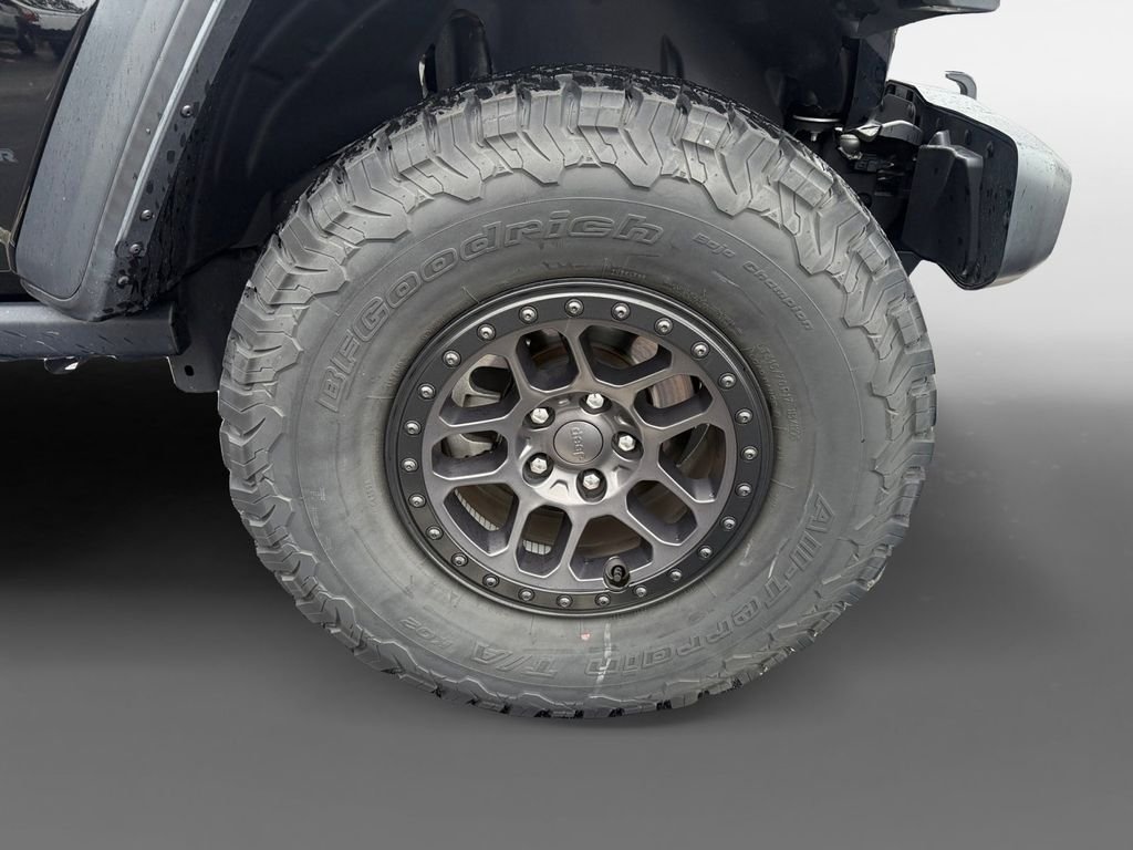 Certified Used 2023 Black Jeep Willys image 15