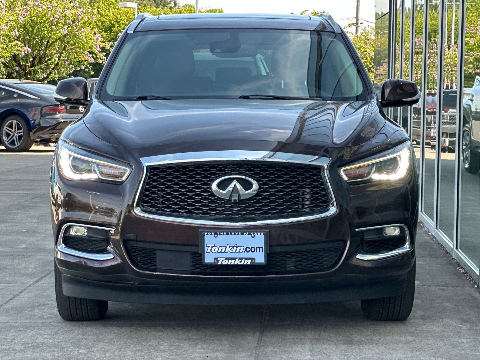 Used 2019 Mocha Almond INFINITI LUXE image 7