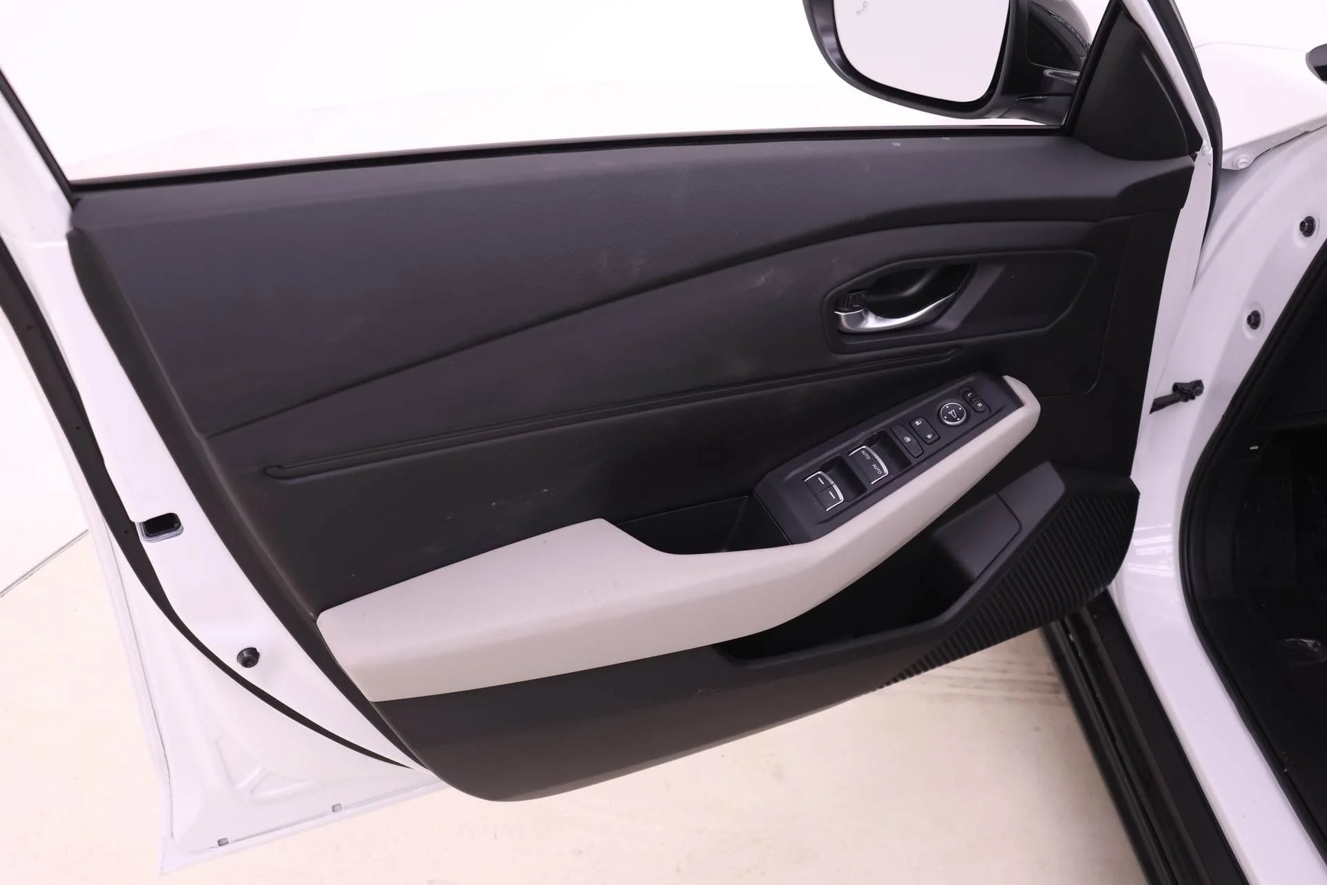 2026 Honda Accord SE - Photo 10