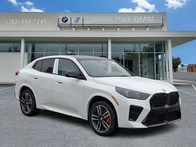 New 2026 Alpine White BMW xDrive28i image 3