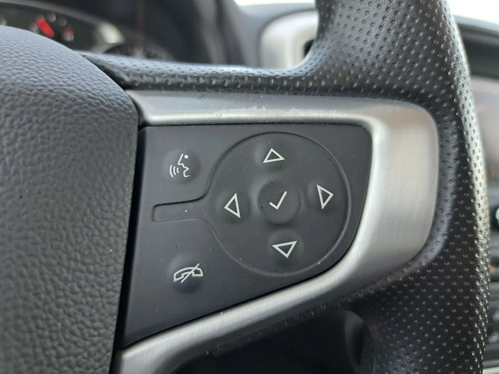 Used 2023 Silver GMC SLE image 14