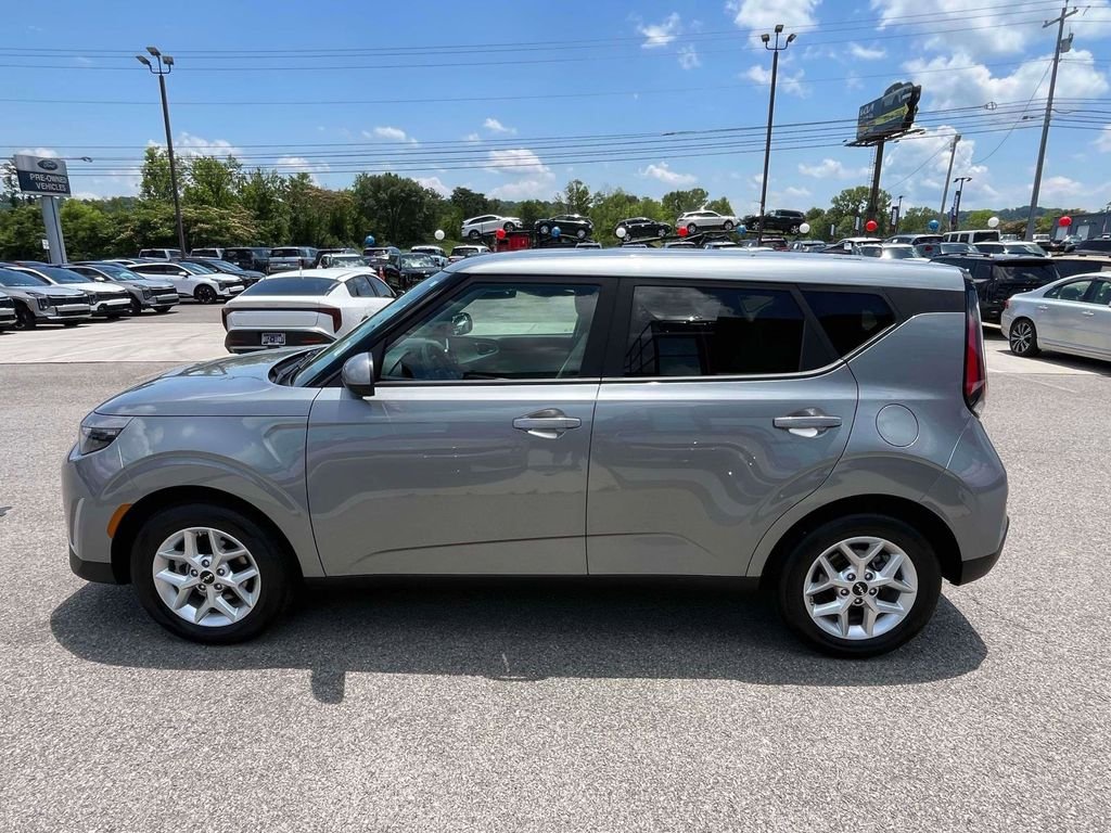 Used 2025 Gray Kia LX image 28