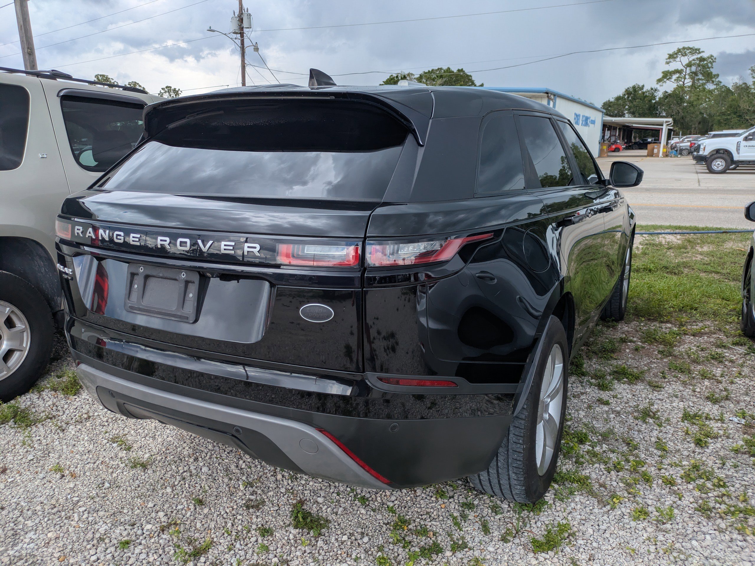 Used 2018  Land Rover S image 4
