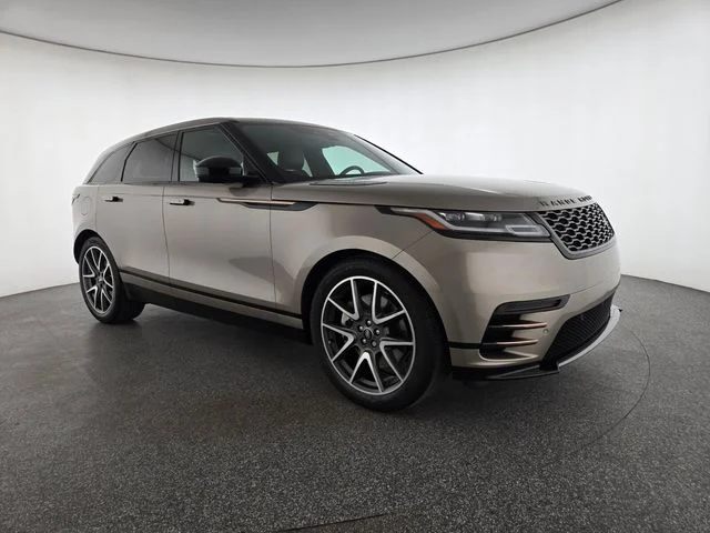 Used 2023 Brown Land Rover R-Dynamic S MHEV image 15