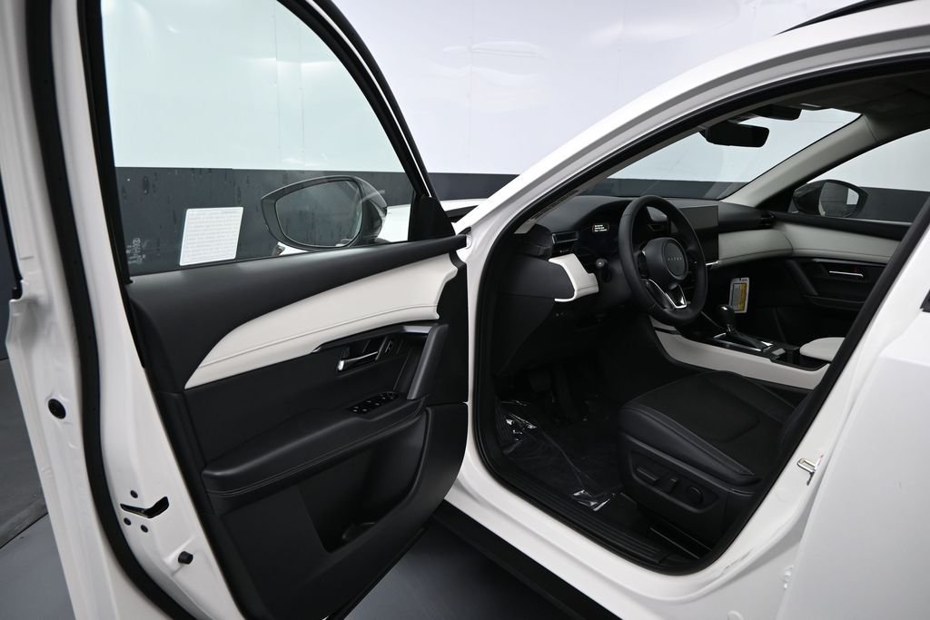 New 2026 Rhodium White Metallic Mazda 2.5 S Preferred AWD image 5