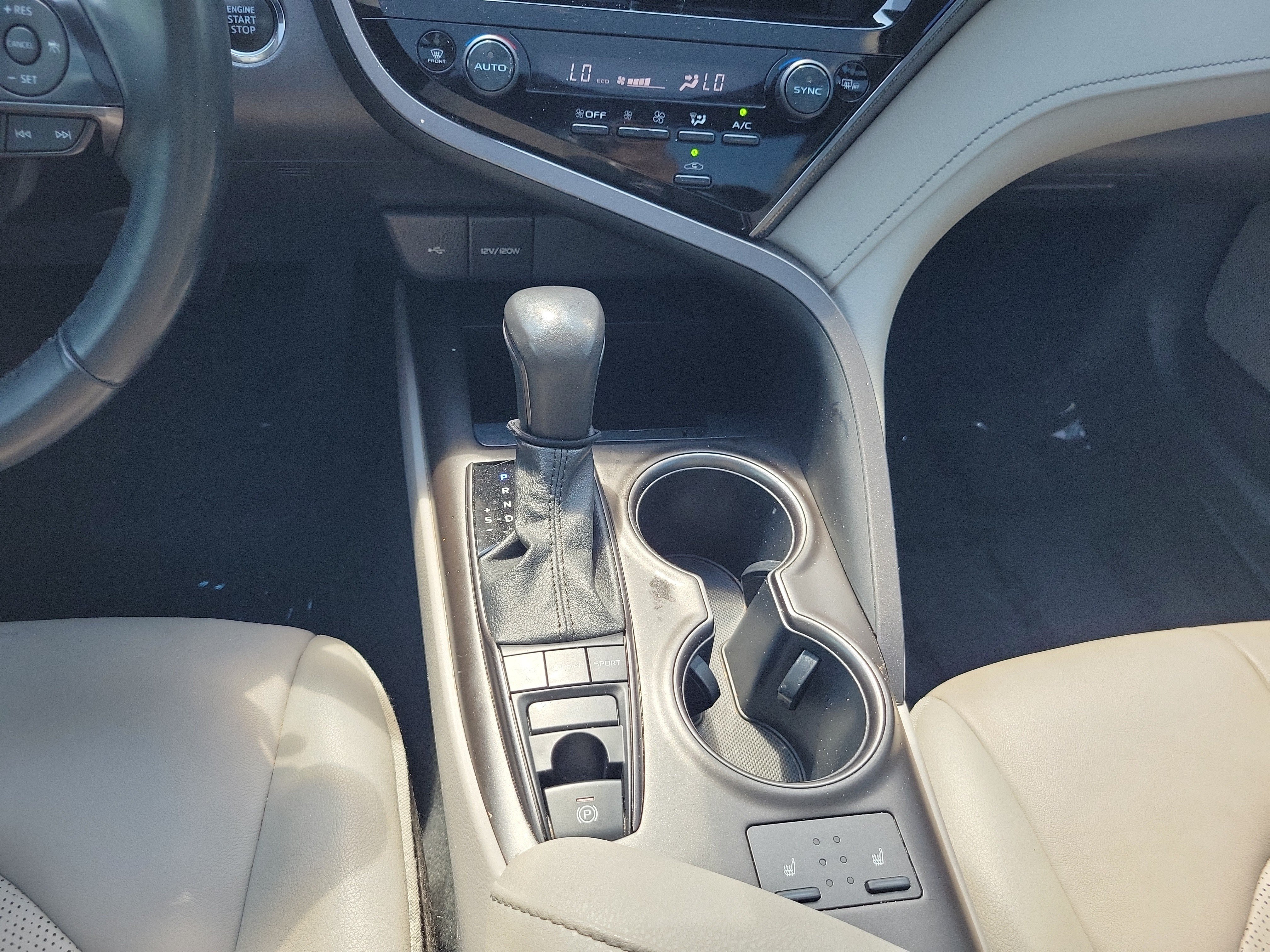 Used 2022 Blueprint Toyota XSE image 16