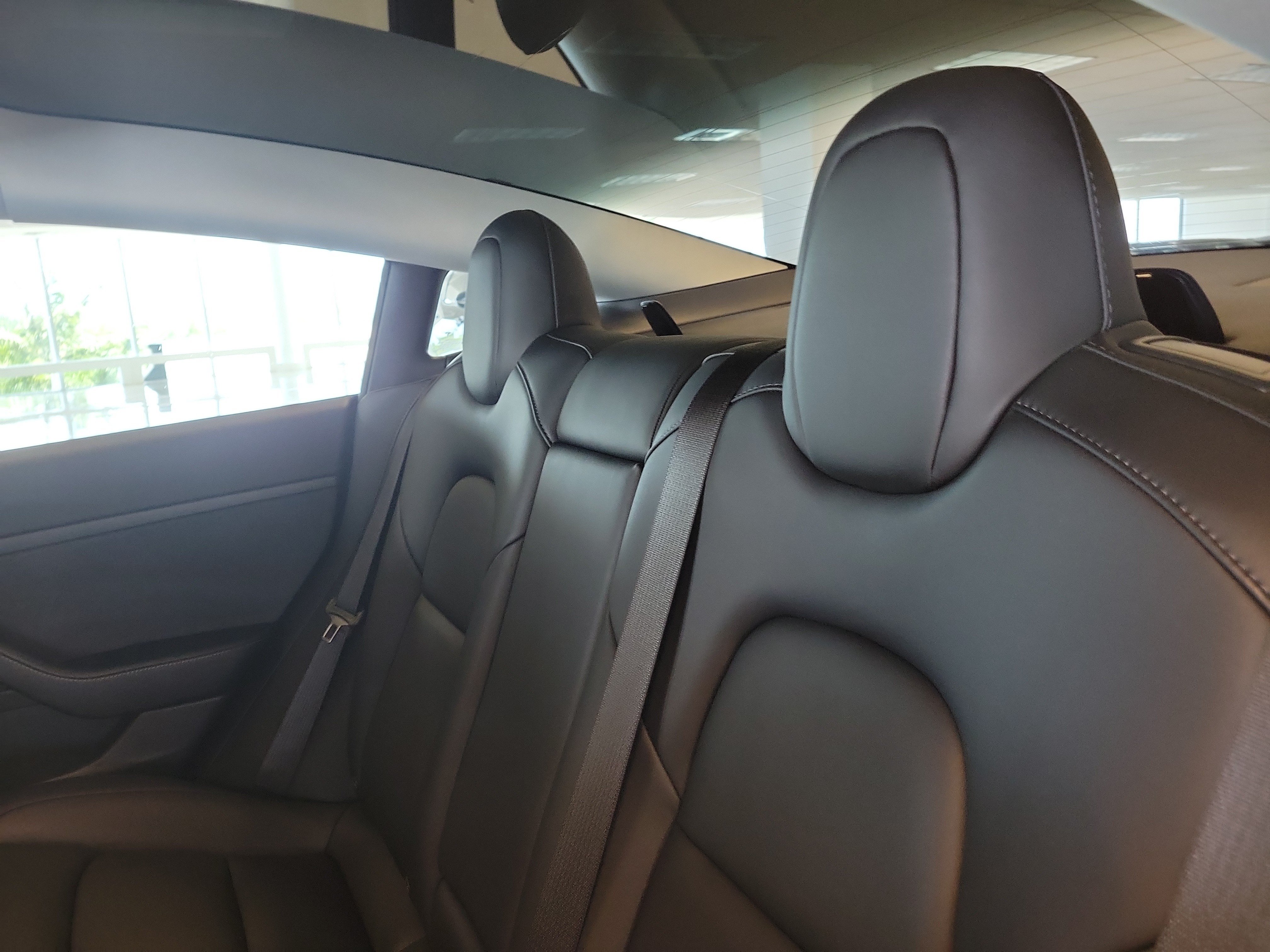 Used 2022 Deep Blue Metallic Tesla Performance image 14