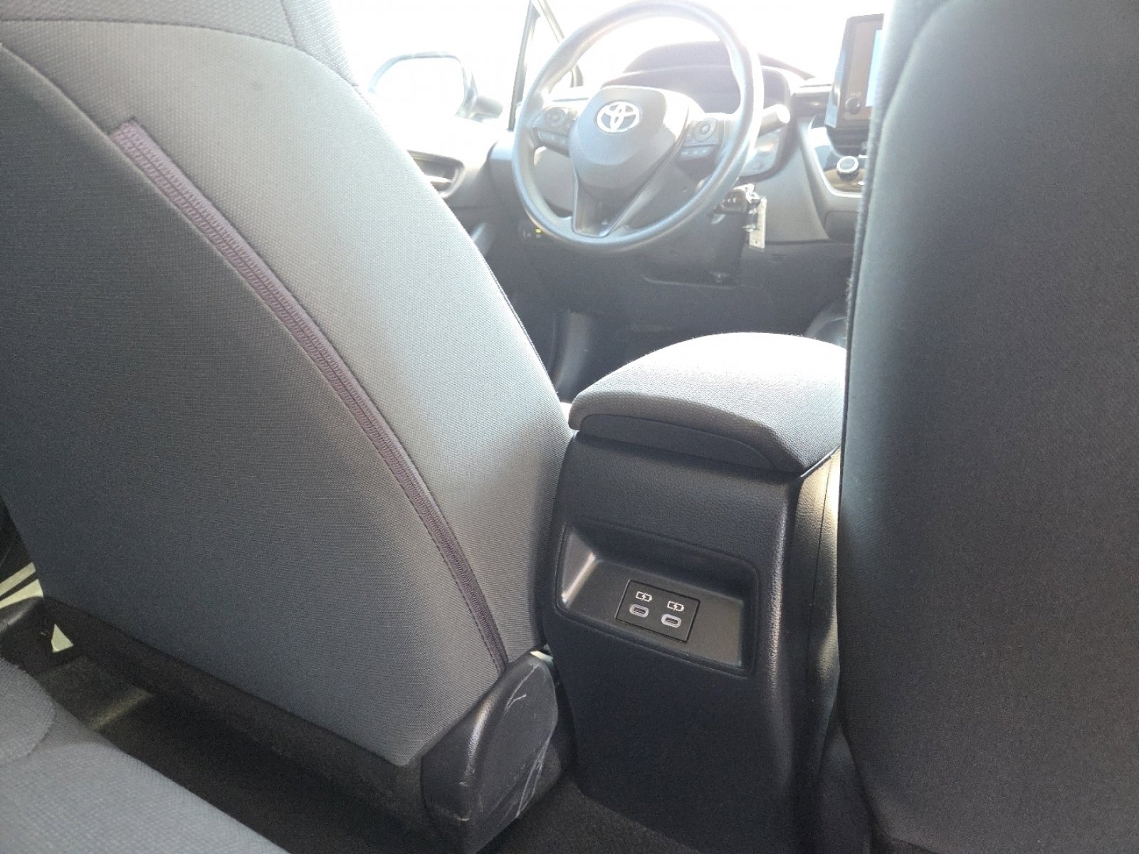 2024 Toyota Corolla LE - Photo 19