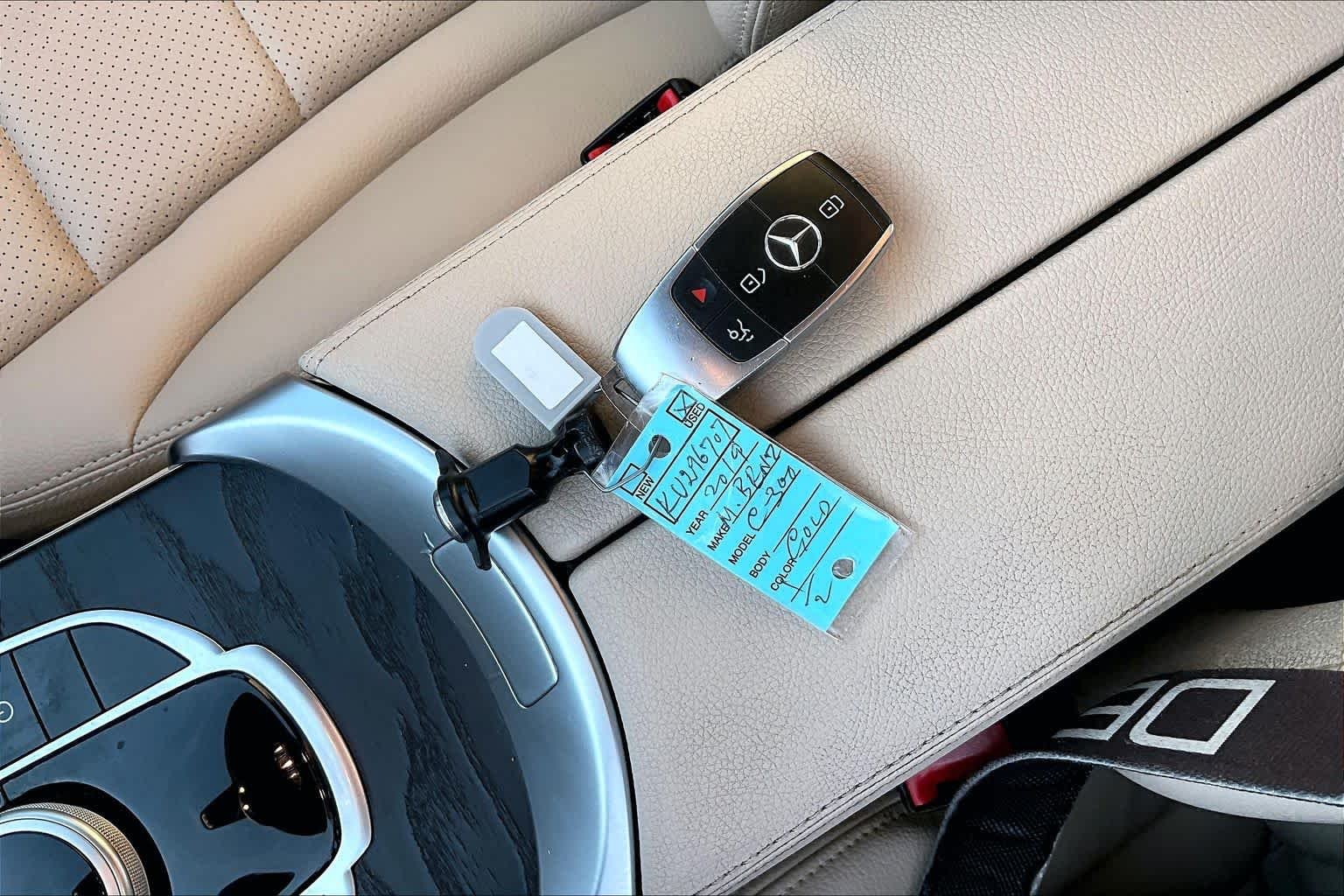 Used 2019 Mojave Silver Metallic Mercedes-Benz C 300 image 15