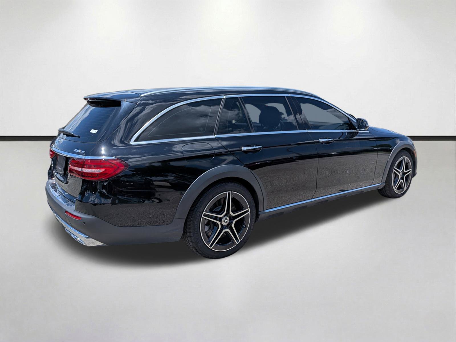 2023 Mercedes-Benz E-Class E450 All-Terrain - Photo 4