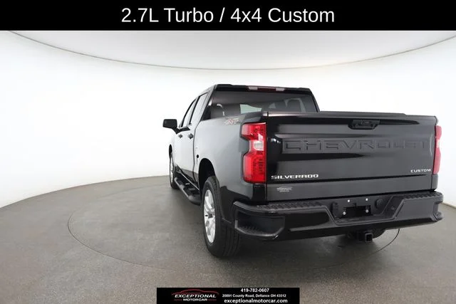 Used 2023 Black Chevrolet Custom image 13