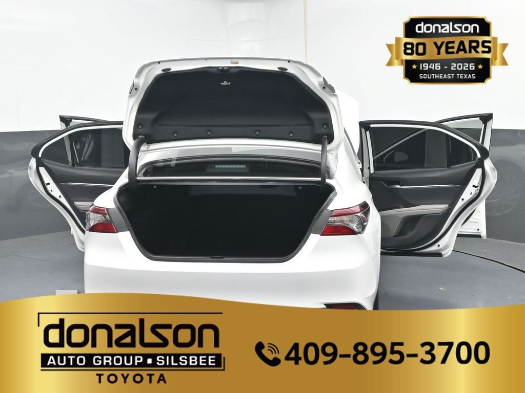 Used 2024 White Toyota LE image 27