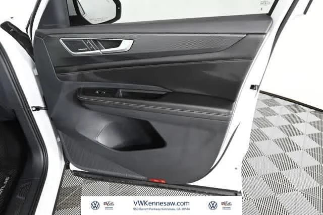 New 2026 opal white pearl Volkswagen 2.0T SEL Premium R-Line image 33