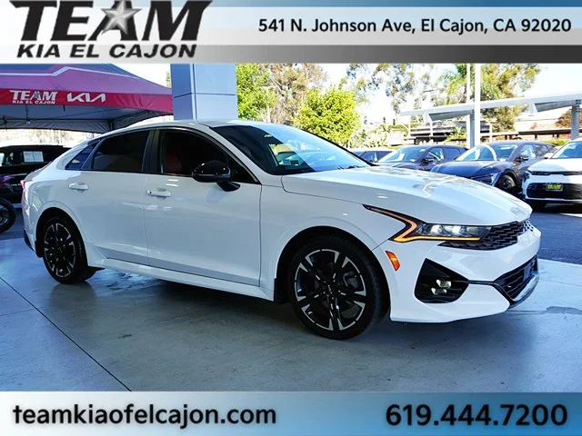 Used 2024 White Kia GT-Line image 10