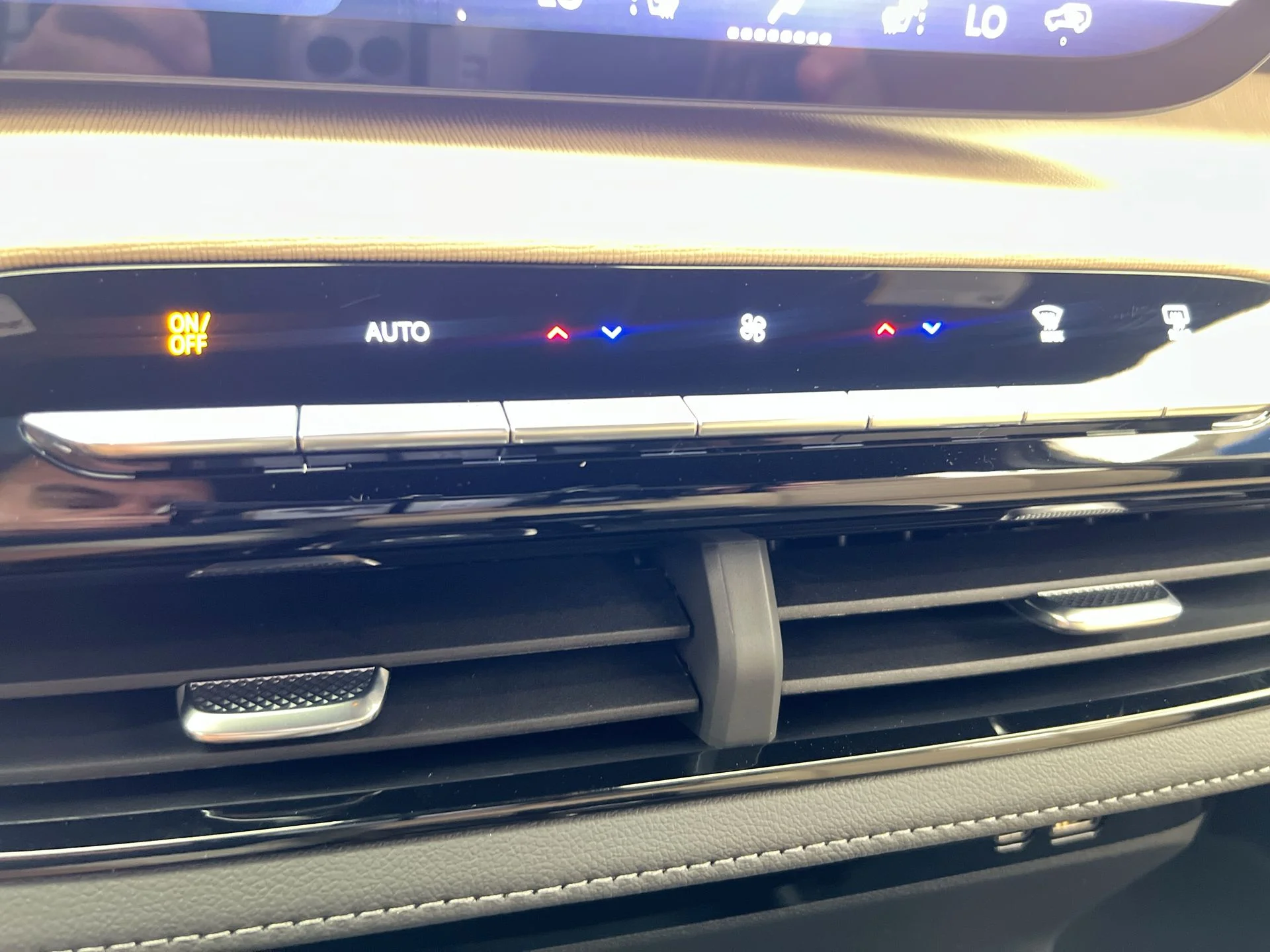 2026 Buick Enclave Preferred - Photo 73