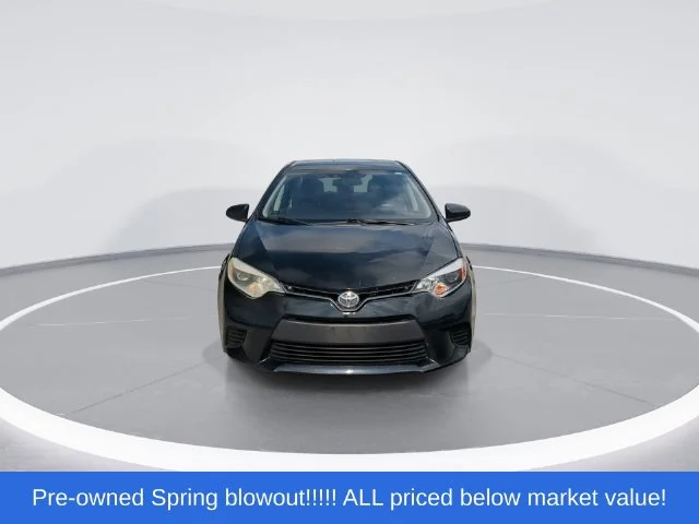 Used 2016 Black Toyota LE image 3