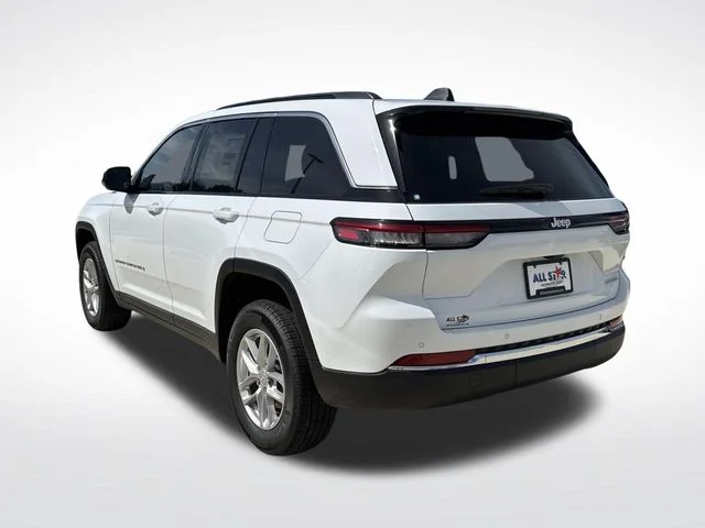 New 2026 White Jeep Laredo X image 6