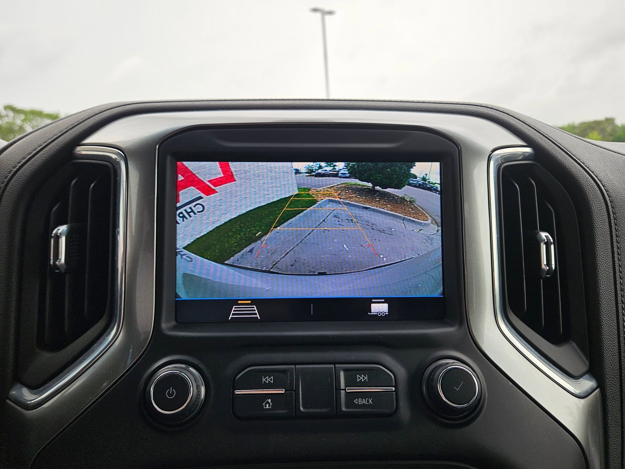 2021 Chevrolet Silverado 1500 LT Trail Boss - Photo 32