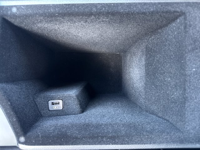 Used 2019 Graphite Shadow INFINITI ESSENTIAL image 17
