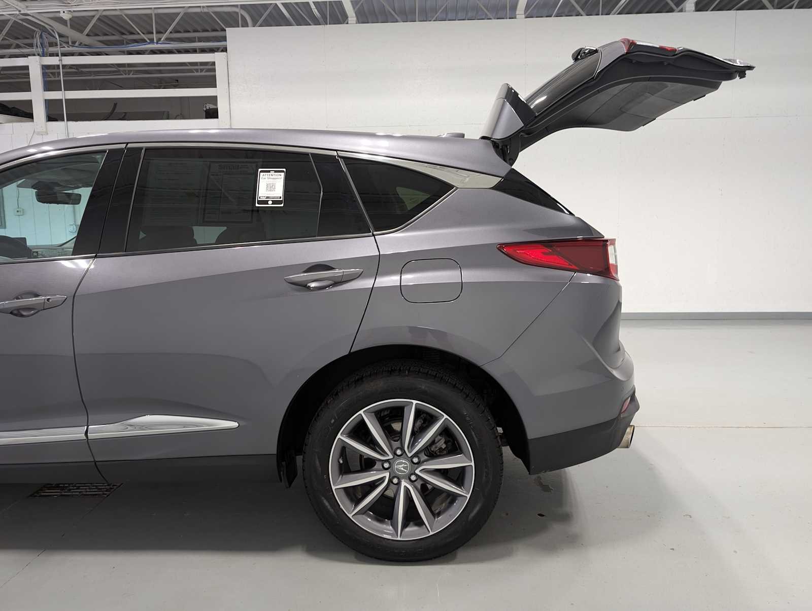 Used 2020 Modern Steel Metallic Acura SH-AWD with Technology Package image 9