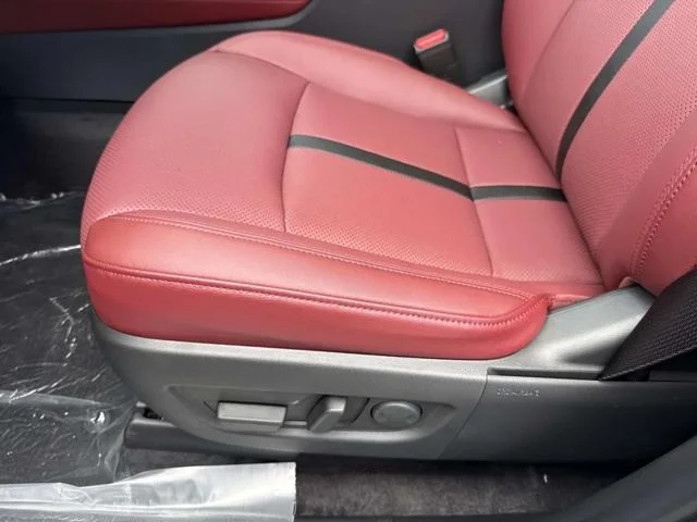 2026 Mazda CX-70 Premium Package - Photo 31