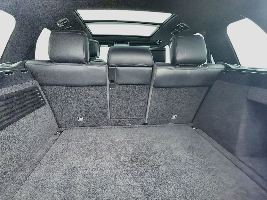 Used 2020 Black Land Rover HSE image 29