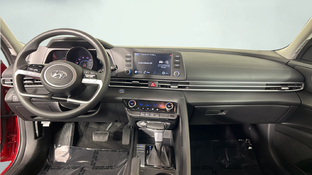 2021 Hyundai Elantra SEL - Photo 21