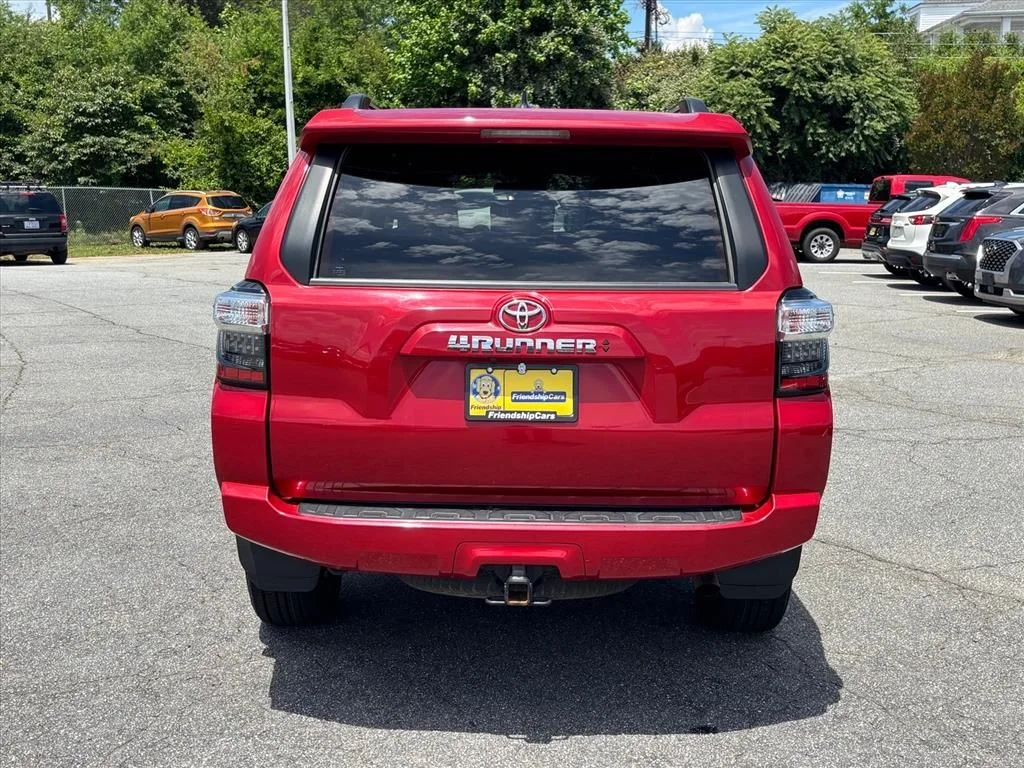 Used 2021 Red Toyota SR5 image 25