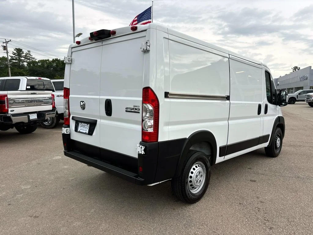 Used 2025 Bright White Clearcoat Ram  image 3